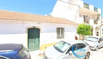 Boutique 111-Comércio De Vestuário E Derivados, Lda. - 2150-165 Golegã