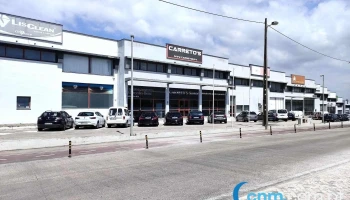 Carretos Cacém ∣ Mercedes Especialista - Alto Da Bela Vista 77 Arm 1