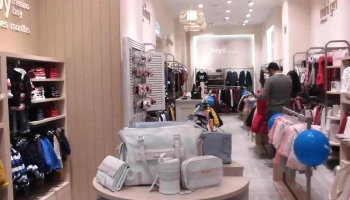 Mayoral - Loja de Roupa Infantil e Bebés - Lugar E Caliços - Cx. 787-e