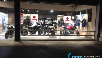 Moto Cruz - Lote 107