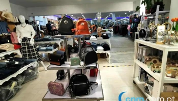 River Shopping - Rio Maior