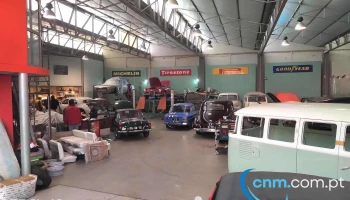 Timeless Garage - 2680-186 Camarate