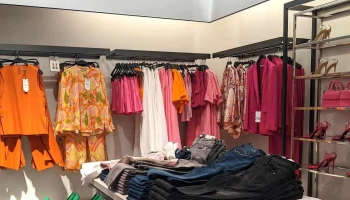 Zara MadeiraShopping - Funchal