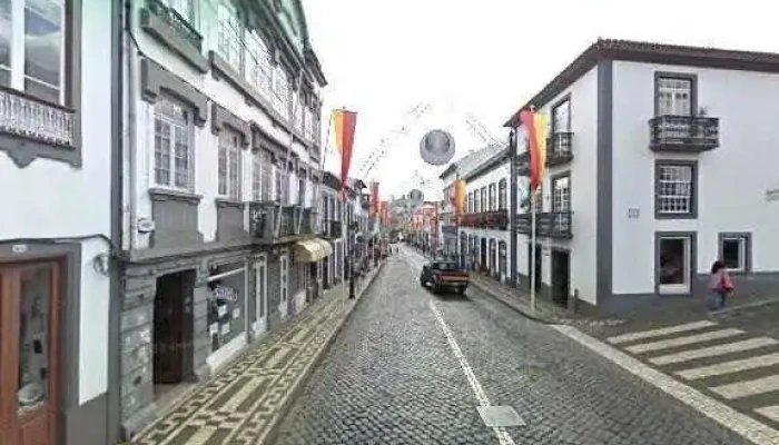 100 Bebe Street View E 360deg - Angra Do Heroísmo