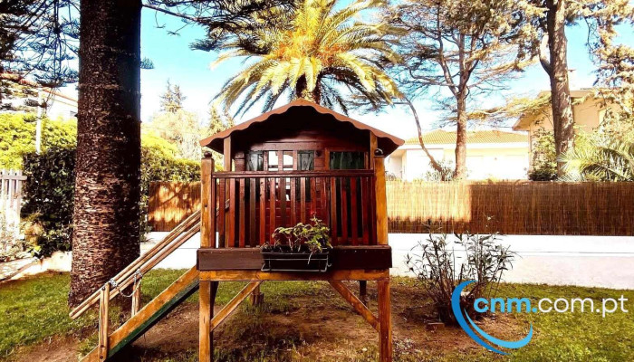 A Chupeta -    Bercario Creche E Infantario Do Proprietario - Cascais