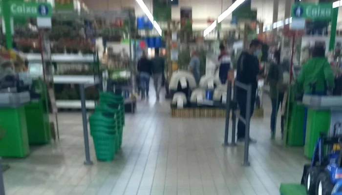 Agriloja De Ponta Delgada -  Loja De Suprimentos Agricolas - Arrifes