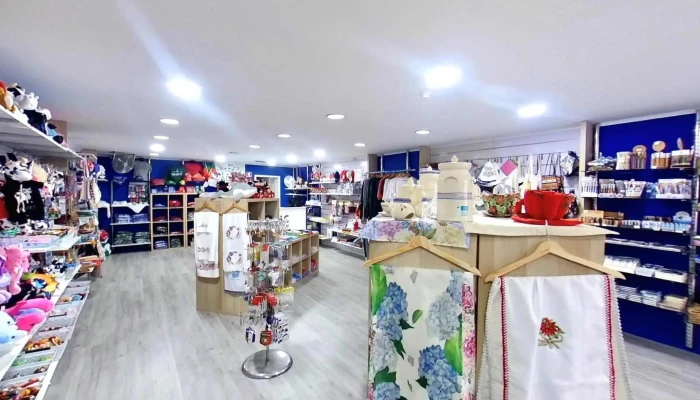Atlantic Souvenir -  Interior - Angra Do Heroísmo