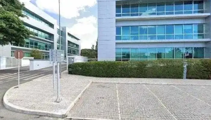 Bbarc7 O Marketplace Exclusivo Para O Publico Infantil Street View E 360deg - Porto Salvo