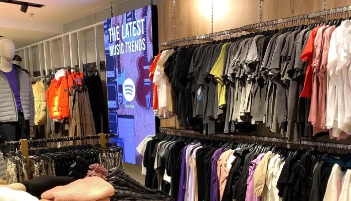 Bershka -  Catalogo - Lisboa