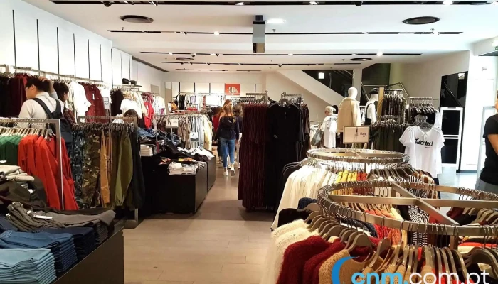 Bershka -  Tudo - Lisboa