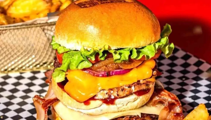 Big Bus Burger -  Gastronomia - Ponta Delgada