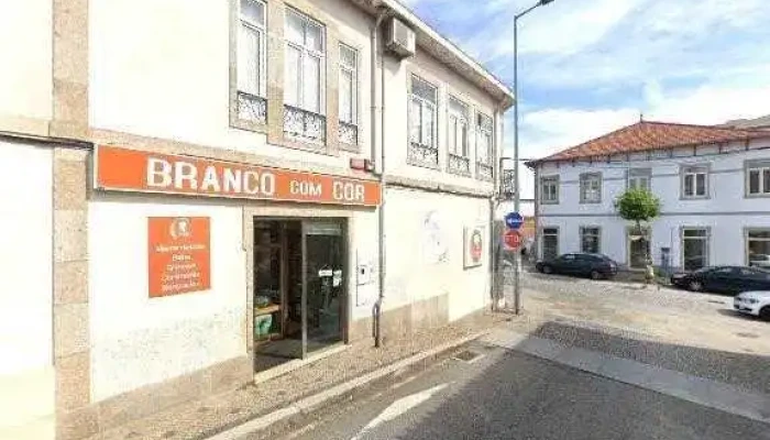 Branco Com Cor -  Street View E 360deg - Paredes