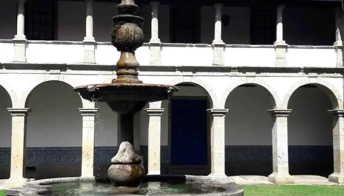 Câmara Municipal - Mesão Frio - São Nicolau