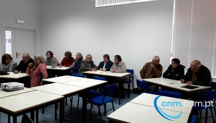Caminhar -    Associacao Crista De Apoio Social Videos - Ponte De Sor