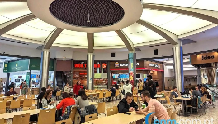 Centro Comercial Campo Pequeno -  Tudo - Lisboa