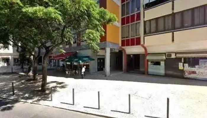 Centro Comercial Uruguai -  Tudo - Lisboa