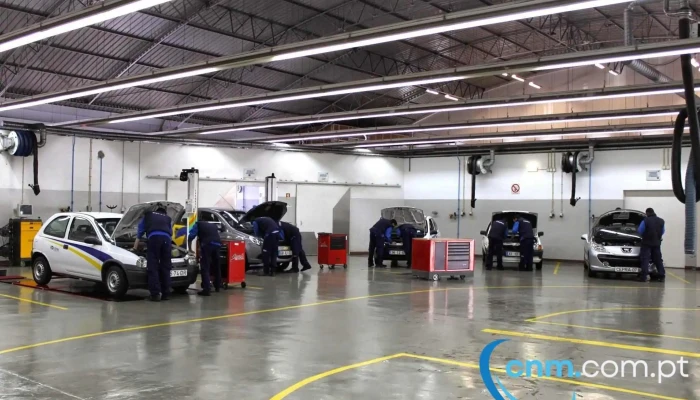 Centro de Formação Profissional da Reparação Automóvel - Cepra - R. Francisco Salgado Zenha 3