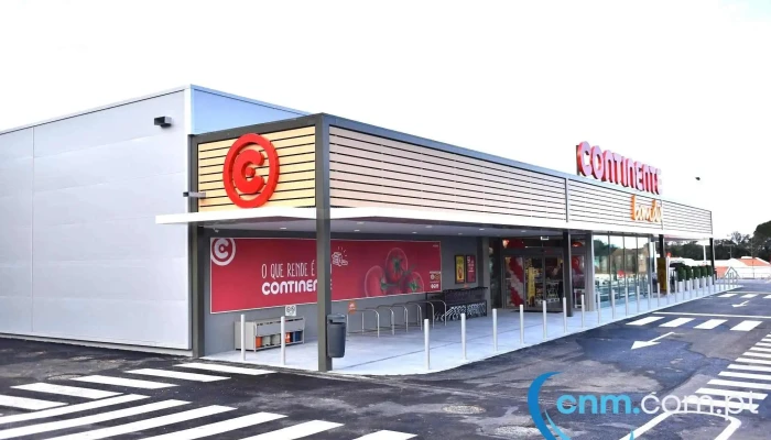 Continente Modelo Cacem Estacionamento - Rio De Mouro
