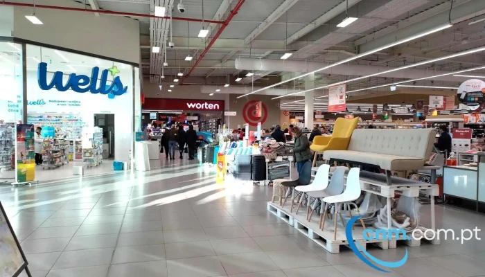 Continente Modelo Porto de Mós - Estr. De Porto Mós