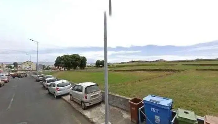Continente Modelo Praia Da Vitoria Street View E 360deg - Praia Da Vitória