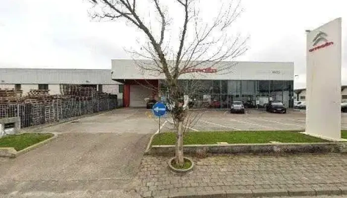 Ctt -    Centro De Entregas De Santarem Tudo - Várzea
