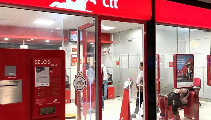 Ctt Correios -  Exterior - Vila Nova De Gaia