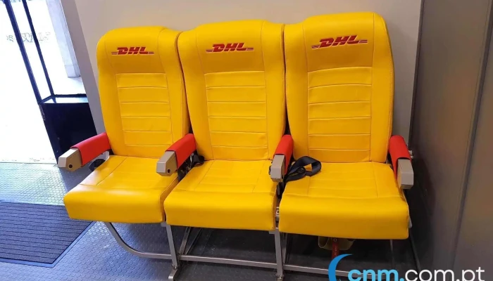 Dhl Express Service Point -  Do Proprietario - Lisboa