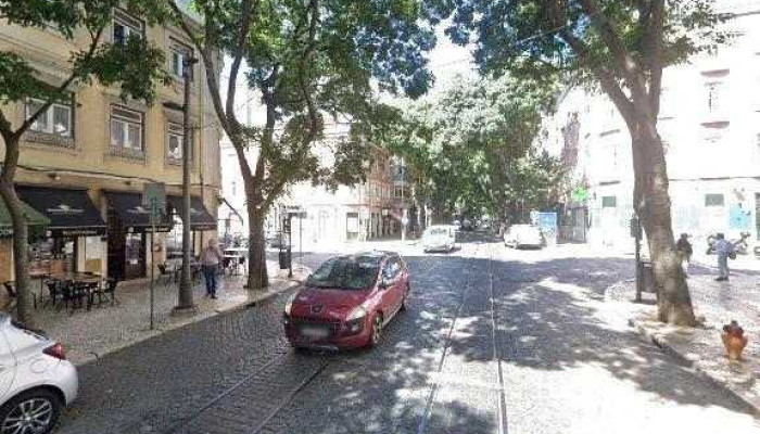 Flying Tiger Copenhagen Campo De Ourique -  Street View E 360deg - Lisboa