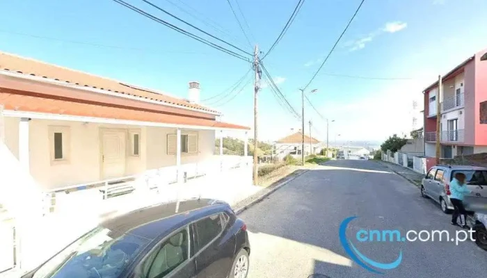 Funtronica - Av. Raul Brandão Nº41
