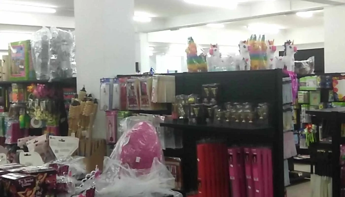 Glow -  Loja De Artigos Para Festas - Rio De Mouro