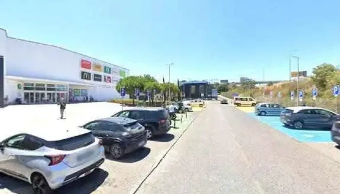 Hm Street View E 360deg - Rio De Mouro