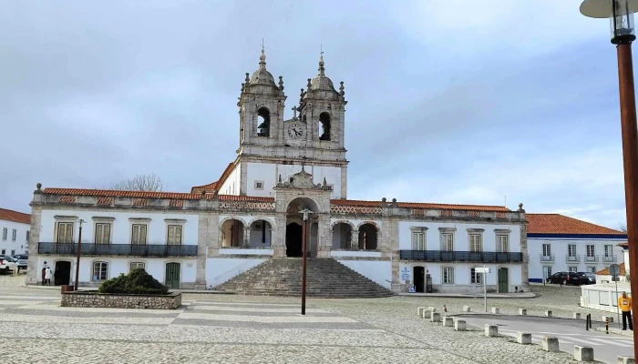 Igreja Paroquial De Sao Vicente De Aljubarrota Igreja De Sao Vicente Igreja - R. Direita 4