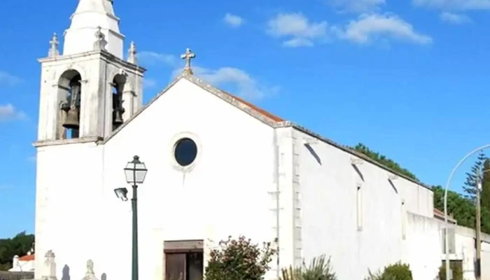 Igreja Paroquial De Sao Vicente De Aljubarrota Igreja De Sao Vicente Tudo - R. Direita 4
