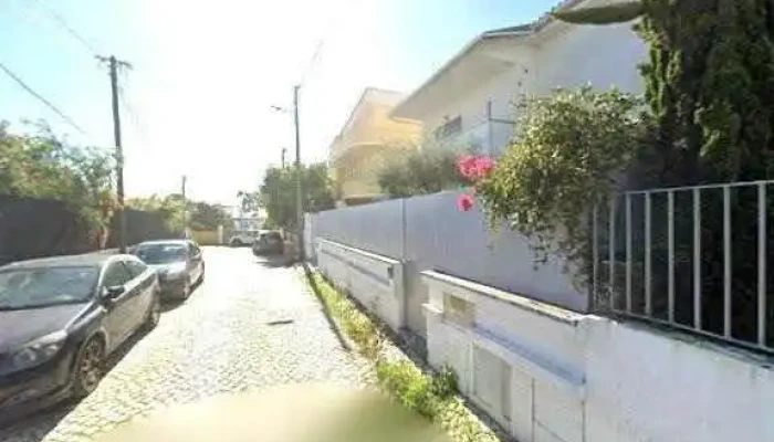 Infantario Meninos Rabinos Street View E 360deg - Charneca De Caparica