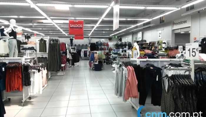 Kiabi -  Interior - Évora