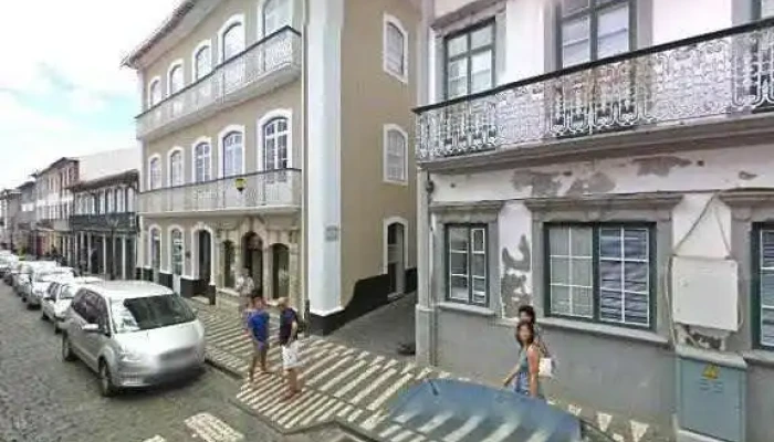 Landa -    Vestuario E Brinquedos Street View E 360deg - Angra Do Heroísmo