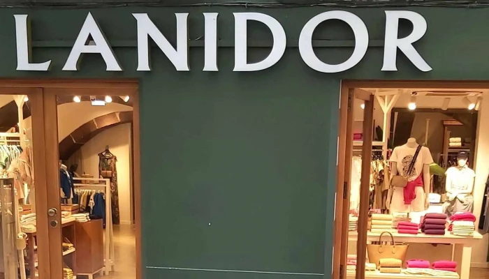 Lanidor Woman -  Loja De Moda Feminina - Funchal