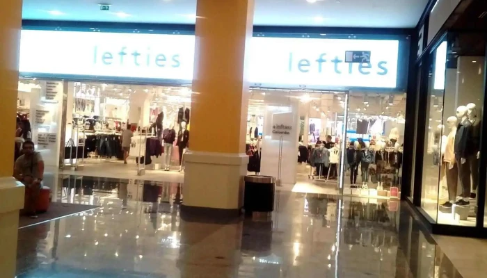 Lefties -  Interior - Lisboa