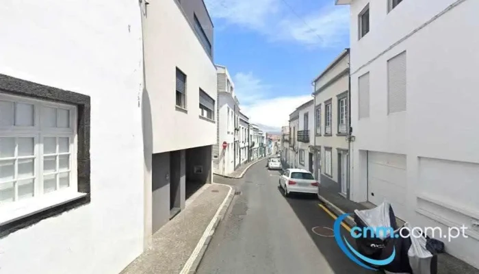 Lisboa - 9500-311 Ponta Delgada