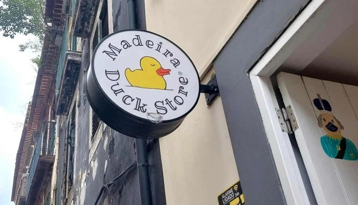 Madeira Duck Store -  Loja De Brinquedos - Funchal