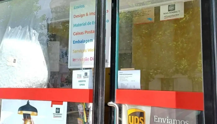 Mail Boxes Etc Centro Mbe 3326 -  Exterior - Lisboa