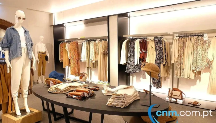 Mango -  Interior - Funchal