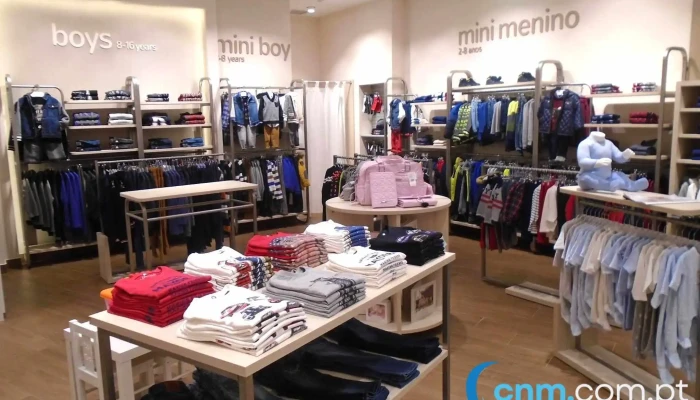 Mayoral -    Loja De Roupa Infantil E Bebes Interior - Ponta Delgada