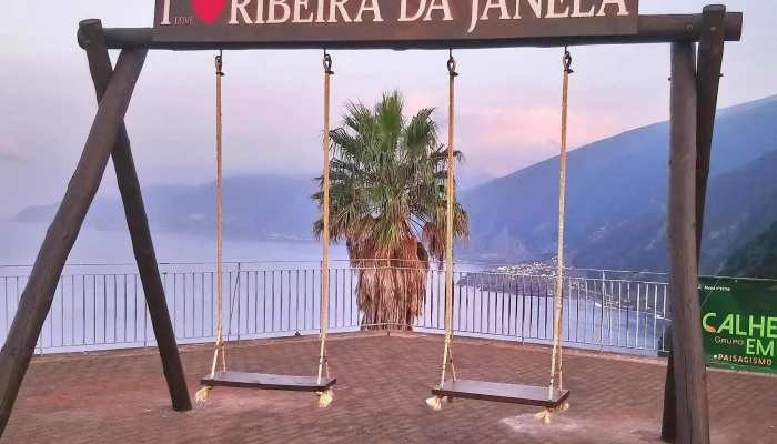 Miradouro Da Eira Da Achada -  Fotos - Ribeira Da Janela