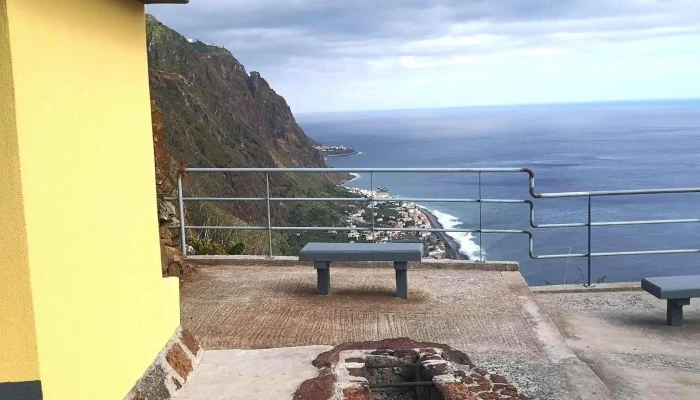Miradouro Do Massapez -  Aberto Agora - Fajã Da Ovelha