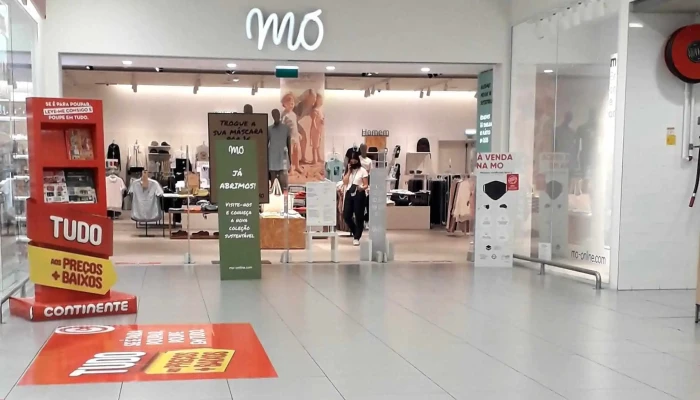 Mo Arroja -  Loja De Roupa - Famões