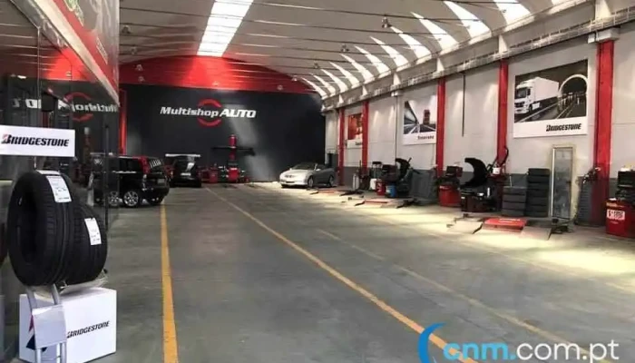 Multishop-Auto - Comércio de Pneus e Acessórios, Lda Cacem- Alto da Bela Vista (Posto 3). - Estr. De Paço De Arcos Lote 74