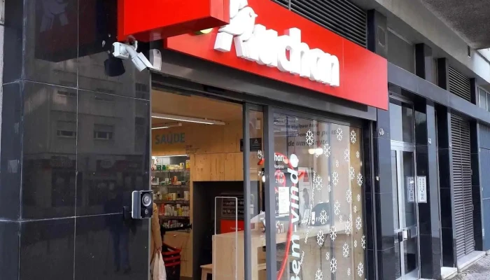 My Auchan Estrada De Benfica -  Tudo - Lisboa