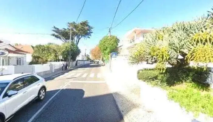 Num Instantemg Street View E 360deg - Parede
