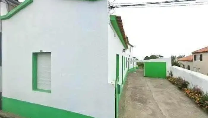 Oliveira Frizado Transporte De Criancas Tudo - Ponta Delgada